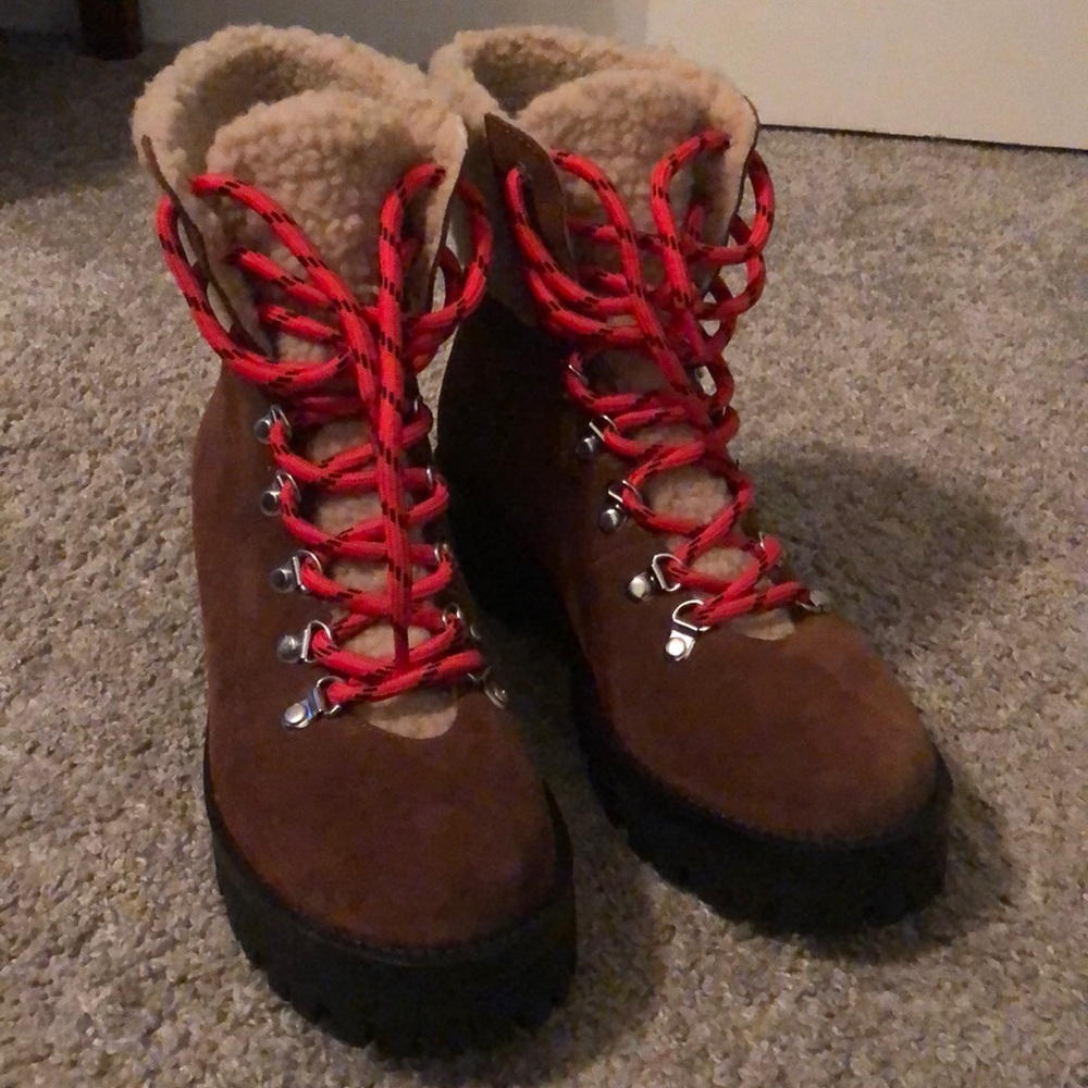 Steve Madden Boots